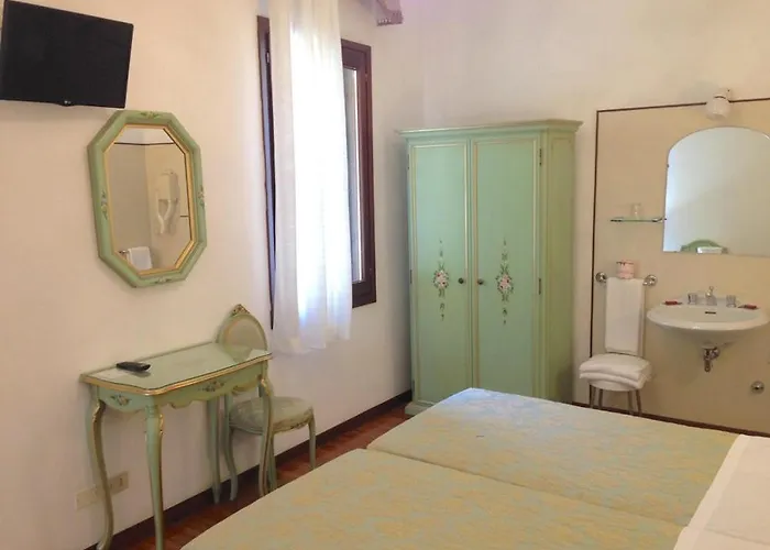 Serenissima Hotel