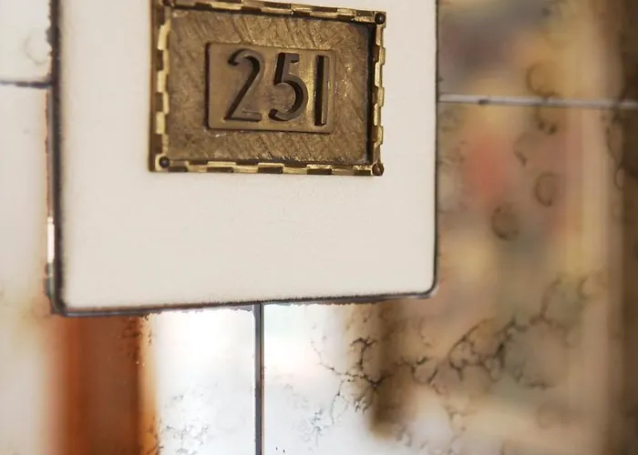 מלון Serenissima 2*