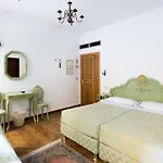 Szálloda Serenissima