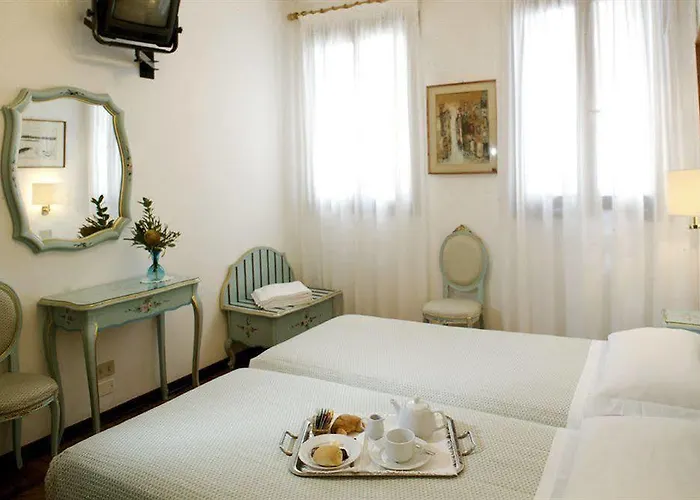 Serenissima Hotel Venice